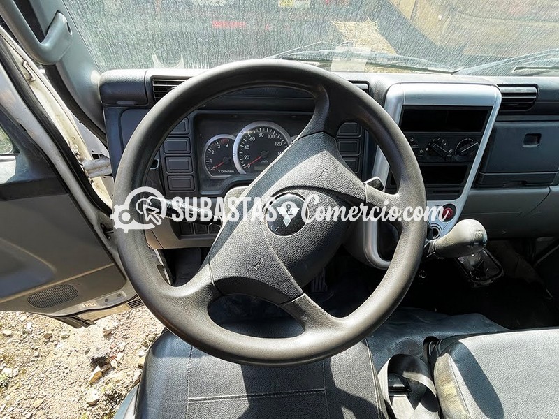 6.Interior Carro.JPG